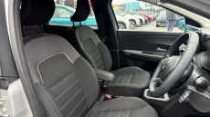 Dacia Jogger 1.0 TCe Extreme SE 5dr Petrol Estate